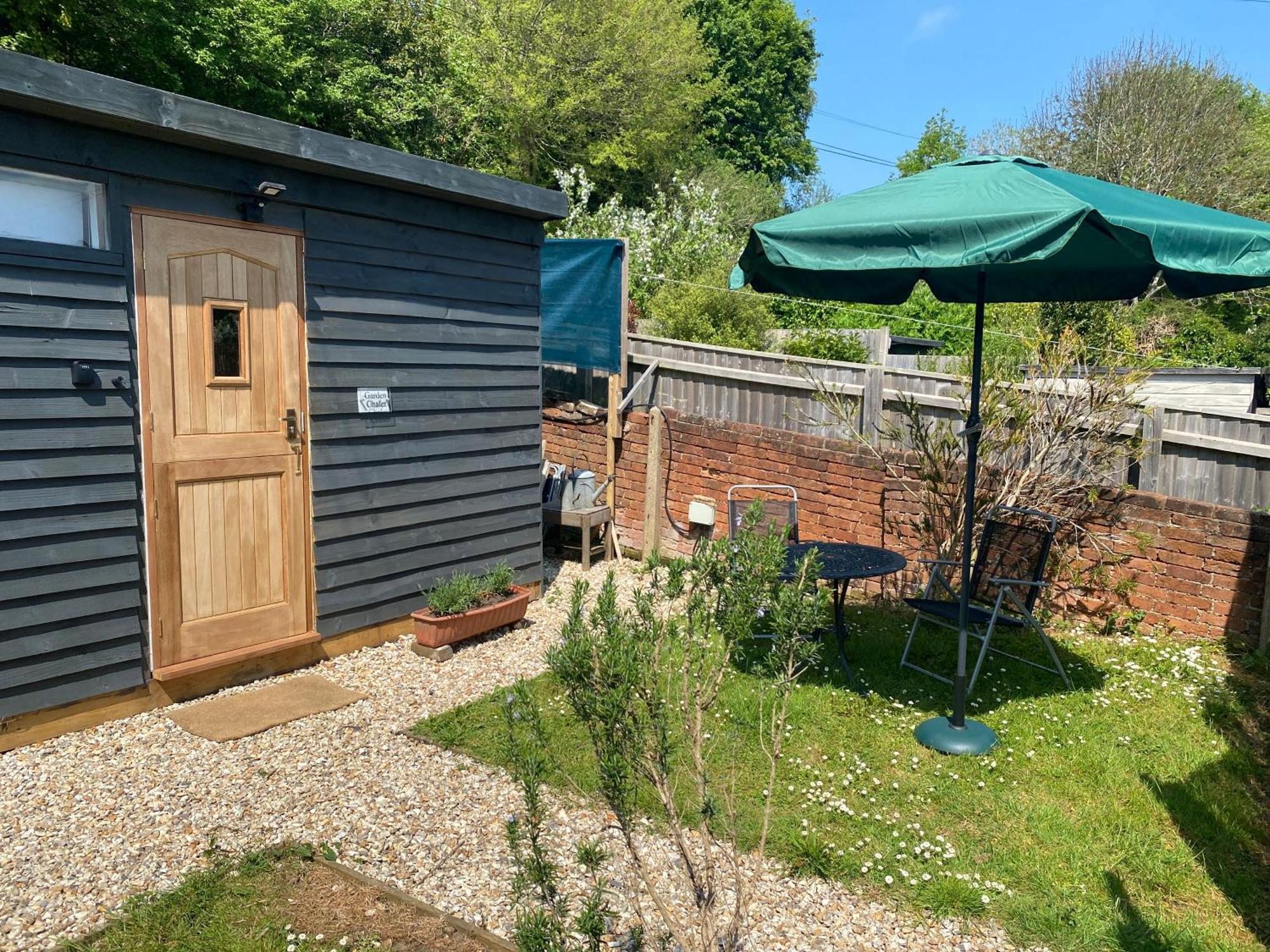 Bridport Garden Suite Exterior foto